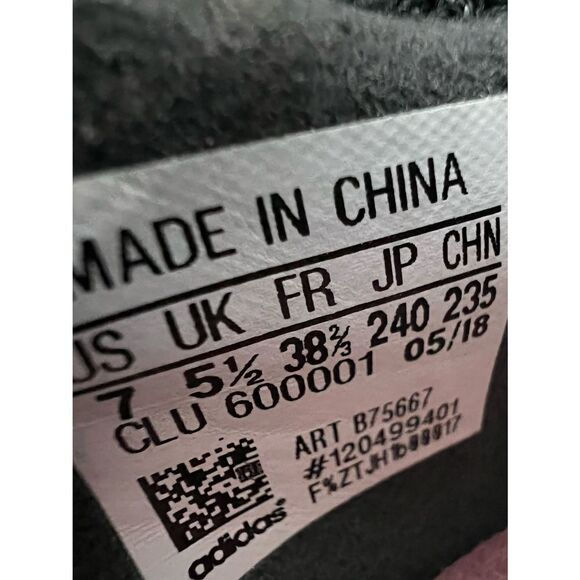 Adidas Pureboost. Women Size 7 - Picture 9 of 9